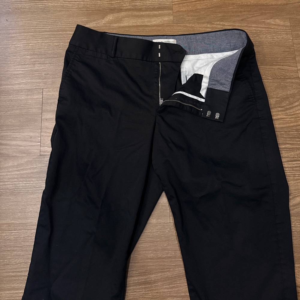 Banana Republic Women’s Elegant Black Stretch Cropped Pants
